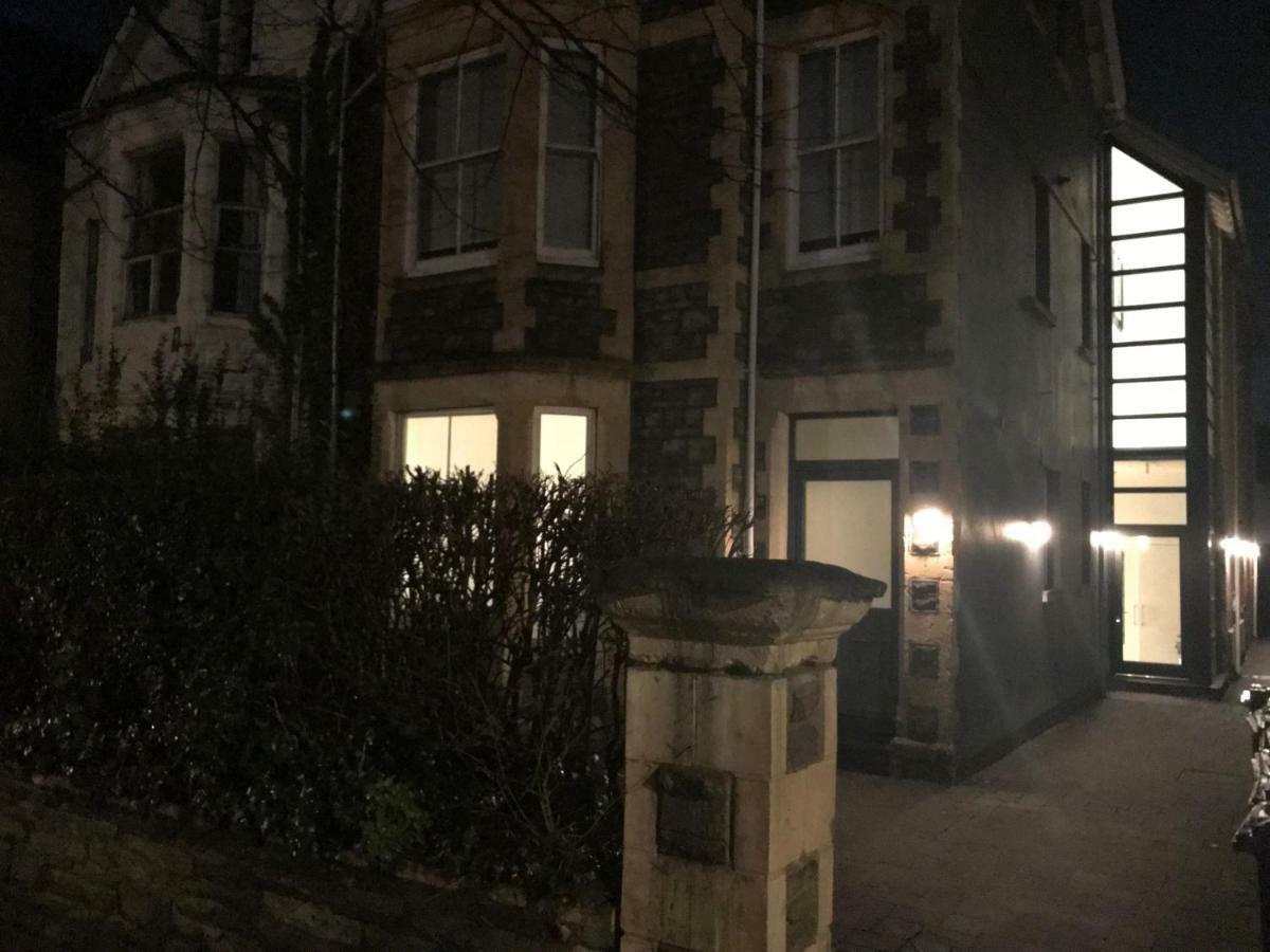 Oakfield Premier Apartments - Fast Wifi - 5 Mins City Centre Cardiff Esterno foto